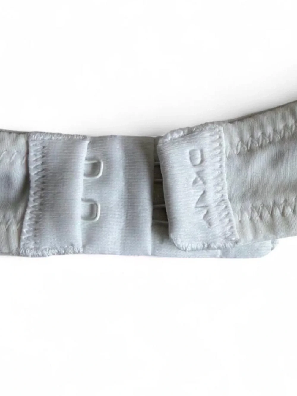 DKNY Perfect Lift T-Shirt Bra 34C Underwire Molded Padded Lace Trim Adjustable